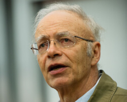 Peter Singer (Photo by Tony Phillips, ICEL, 2014) Peter Singer (Photo by Tony Phillips, ICEL, 2014)